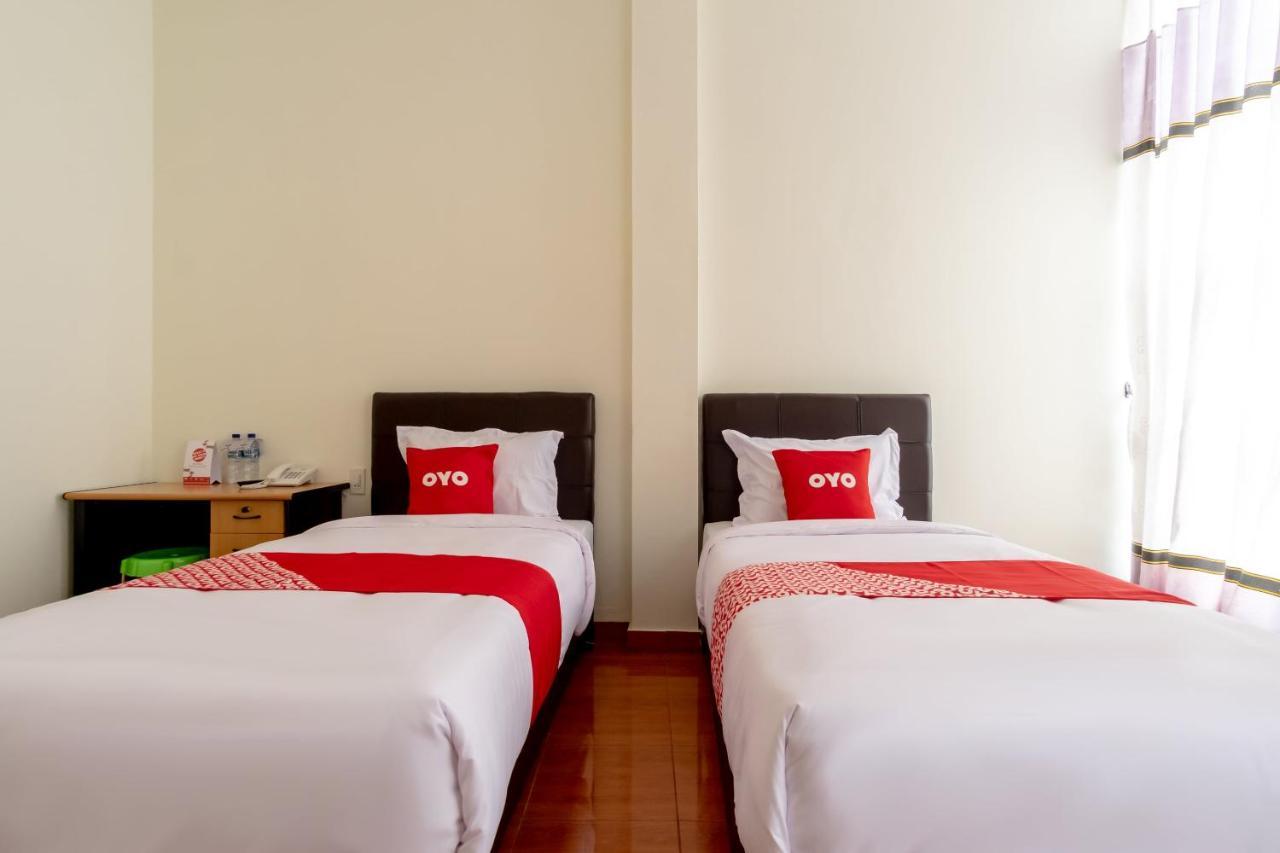 Oyo 1940 Cendana Homestay Syariah Медан Экстерьер фото